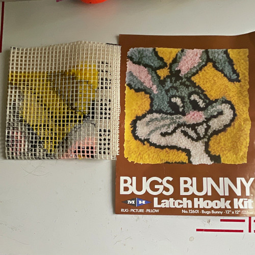 Vtg mhp bugs - bugs, hook